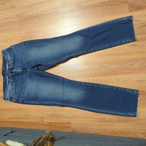 Slimming skinny jeans